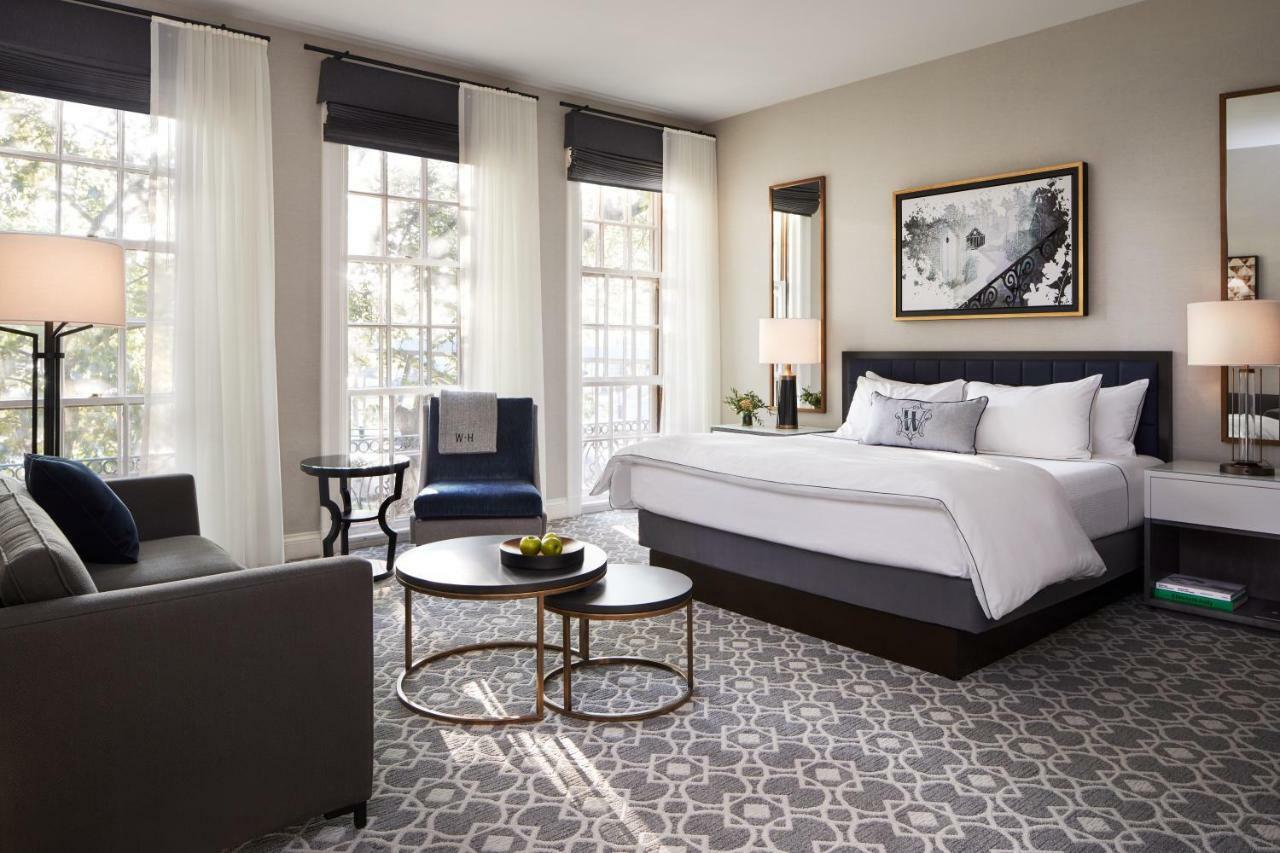 The Whitney Hotel Boston Zewnętrze zdjęcie A guest room at The St. Regis Boston